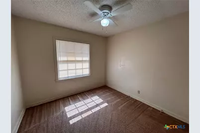 1601 Elkins Avenue, Killeen, TX 76541 - Photo 7