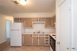 703 Traci Dr, Copperas Cove, TX 76522 - Photo 3
