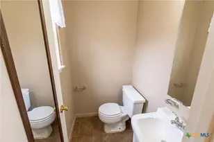 703 Traci Dr, Copperas Cove, TX 76522 - Photo 9