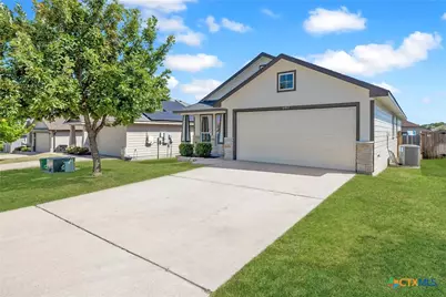 2417 Stoneham, Temple, TX 76504 - Photo 3