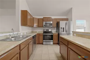 2417 Stoneham, Temple, TX 76504 - Photo 13