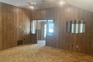 10704 State Hwy 185, Victoria, TX 77905 - Photo 5