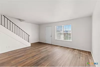 218 E Victory Avenue, Temple, TX 76501 - Photo 3