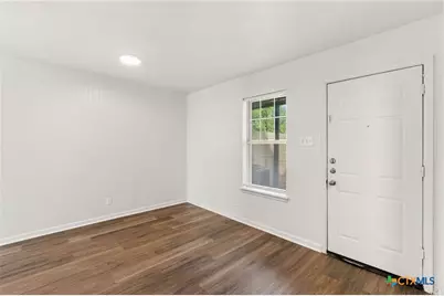 218 E Victory Avenue, Temple, TX 76501 - Photo 13
