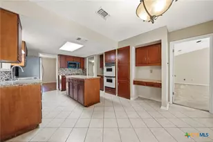 1505 Hawk Trail, Copperas Cove, TX 76522 - Photo 11