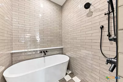 103 Lakeview Boulevard, New Braunfels, TX 78130 - Photo 29