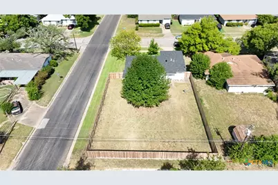 1719 S 39th Street, Temple, TX 76504 - Photo 11