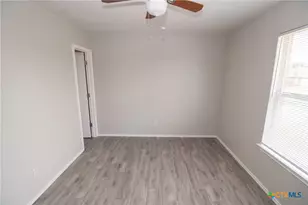 2704 Edgefield St, Killeen, TX 76549 - Photo 11