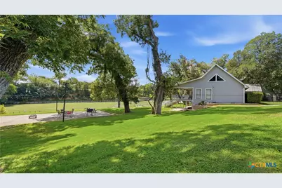 302 Shangrila Lane, New Braunfels, TX 78130 - Photo 35