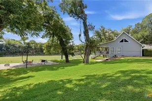 302 Shangrila Ln, New Braunfels, TX 78130 - Photo 35