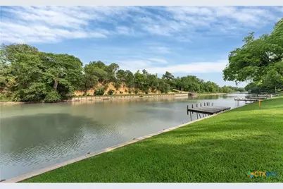 302 Shangrila Lane, New Braunfels, TX 78130 - Photo 5