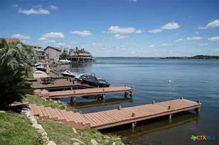 104 Cove E, Horseshoe Bay, TX 78657 - Photo 1