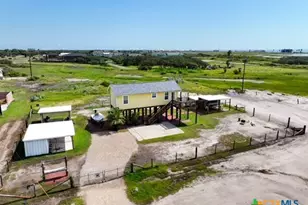 326 E Tenth St, Rockport, TX 78382 - Photo 17