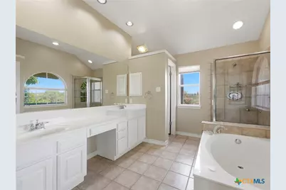 33 Greens Cliff, San Antonio, TX 78216 - Photo 31