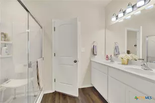 124 Laurel Grace Ln, New Braunfels, TX 78130 - Photo 15