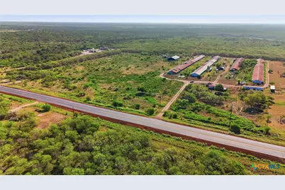 1892 State Highway 304, Gonzales, TX 78629 - Photo 5