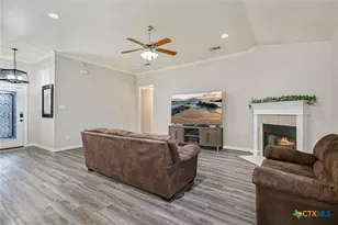 2403 Lindsey Dr, Copperas Cove, TX 76522 - Photo 5