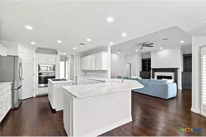 202 Ridge View, Victoria, TX 77904 - Photo 7