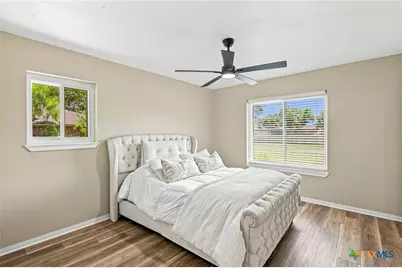 108 Owl Road, Victoria, TX 77905 - Photo 5