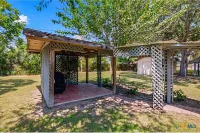 108 Owl Road, Victoria, TX 77905 - Photo 23