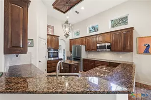 2629 Fairwood Dr, New Braunfels, TX 78132 - Photo 13