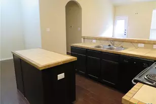 554 Creekside Cir, New Braunfels, TX 78130 - Photo 13