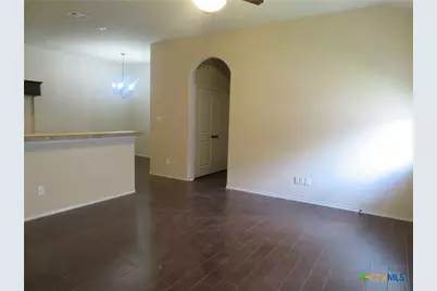 554 Creekside Circle, New Braunfels, TX 78130 - Photo 7