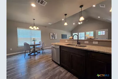 1746 Blueridge, Canyon Lake, TX 78133 - Photo 13