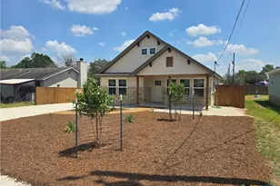 1746 Blueridge, Canyon Lake, TX 78133 - Photo 3