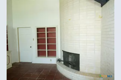 292 Fm 136, Woodsboro, TX 78393 - Photo 15