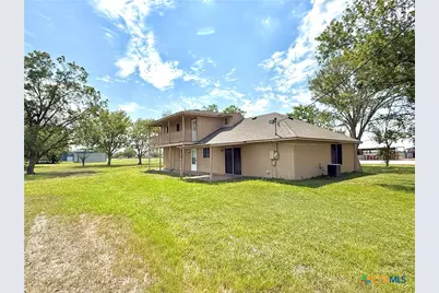 49 Villafranca Road, Victoria, TX 77904 - Photo 3