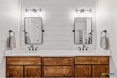 8451 Spring Creek Loop, Salado, TX 76571 - Photo 21