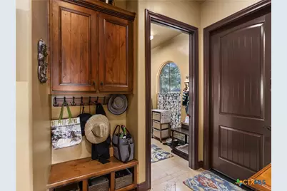 26510 Weiss Fels Court, New Braunfels, TX 78132 - Photo 33