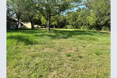505 S Esplanade Street, Cuero, TX 77954 - Photo 5