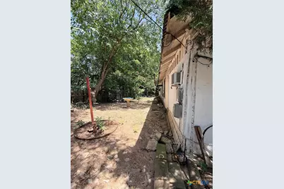 1414 Main Street, Blanco, TX 78606 - Photo 25