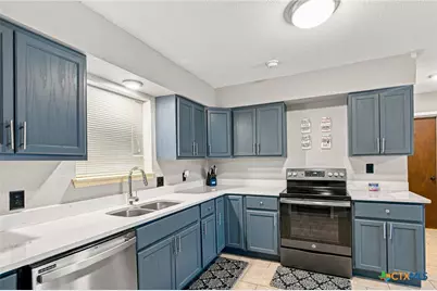 217 Kirkwall Street, Victoria, TX 77904 - Photo 3