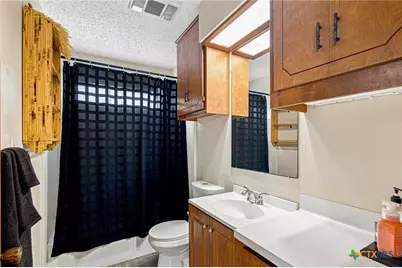 217 Kirkwall Street, Victoria, TX 77904 - Photo 27