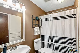 217 Kirkwall St, Victoria, TX 77904 - Photo 7