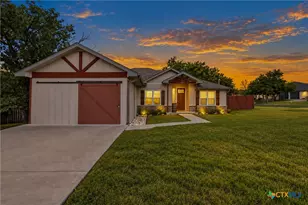 1202 S Willis St, Lampasas, TX 76550 - Photo 1