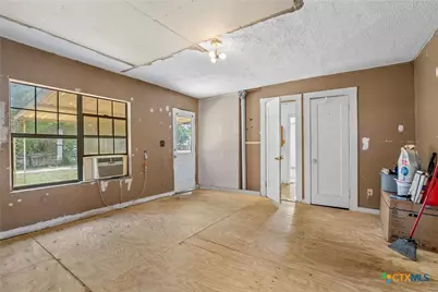 201 N Kings Trail, Little River-Academy, TX 76554 - Photo 13