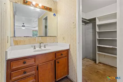 201 N Kings Trail, Little River-Academy, TX 76554 - Photo 11