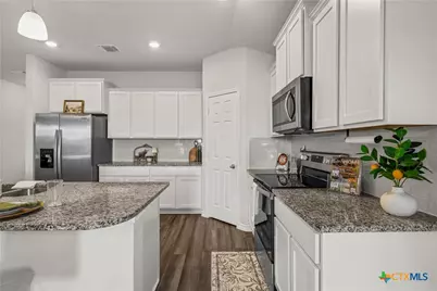1940 Rosson Street, Nolanville, TX 76559 - Photo 13