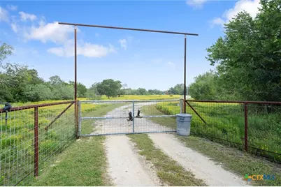 3413 Fm 1185, Lockhart, TX 78644 - Photo 29