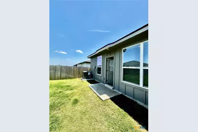 3807 Sugar Hackberry Trail #B, Killeen, TX 76542 - Photo 25