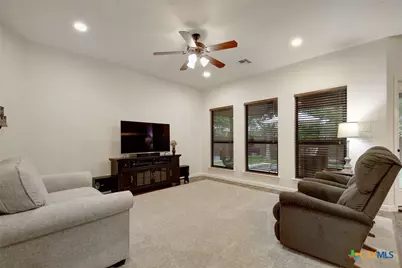 2251 Hazelwood, New Braunfels, TX 78130 - Photo 3