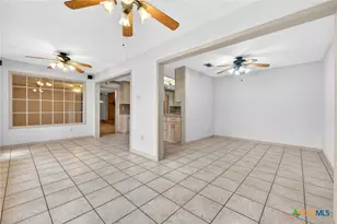 605 E Mary Jane Dr, Killeen, TX 76541 - Photo 5