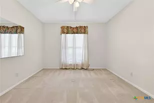 605 E Mary Jane Dr, Killeen, TX 76541 - Photo 17