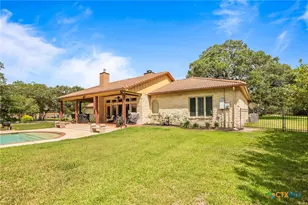 166 Post Oak Bend, Inez, TX 77968 - Photo 25
