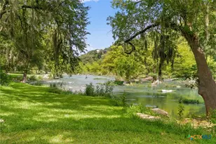 1731 Riada Dr, New Braunfels, TX 78132 - Photo 3