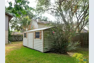 201 Heather Street, Victoria, TX 77904 - Photo 15